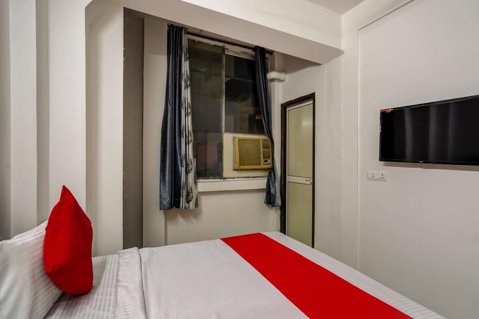 Oyo Flagship 75287 Pubg Residency Hotel New Delhi Exterior photo