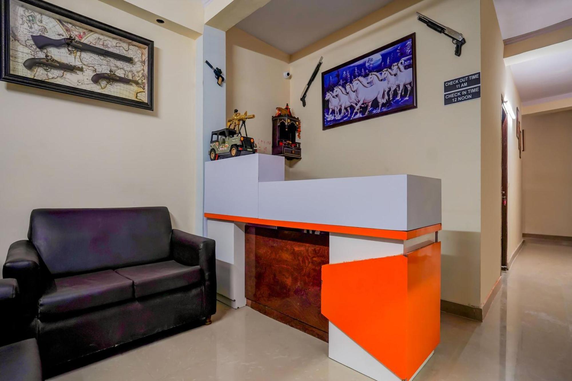 Oyo Flagship 75287 Pubg Residency Hotel New Delhi Exterior photo